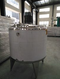 China El tanque de mezcla del helado, envejecimiento de enfriamiento de mezcla calentado de la maduración del tanque del acero inoxidable fábrica